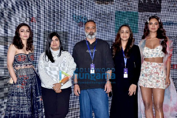 photos esha gupta soha ali khan and others snapped at the lakme fashion week summerresort 2020 5
