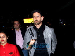 Photos: Hrithik Roshan, Janhvi Kapoor, Sunny Leone and others snapped at the airport