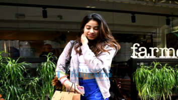 Photos: Janhvi Kapoor spotted at Farmers’ Cafe
