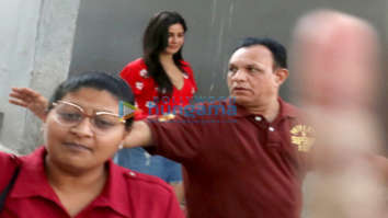 Photos: Katrina Kaif snapped at Ramesh Taurani’s office