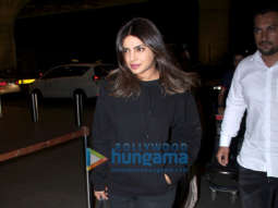 Photos: Priyanka Chopra Jonas, Kiara Advani and others snapped at the airport