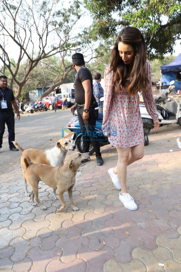 photos shraddha kapoor spotted at film city 2