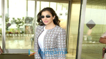 Photos: Sophie Choudry, Sunil Grover and others snapped at the airport