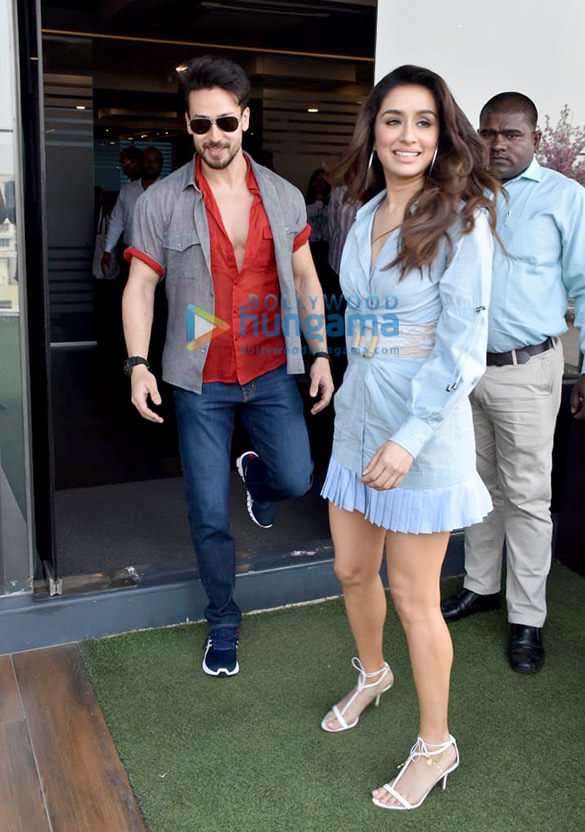 photos tiger shroff and shraddha kapoor snapped promoting their film baaghi 3 9