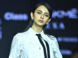Rakul Preet Singh on ramp in in LFW SR 2020 for Ajio Show