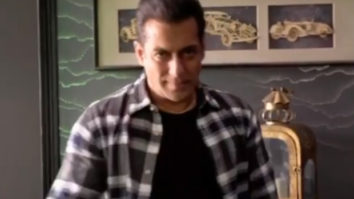 Salman Khan makes Andaz Apna Apna reference to thank his fans as he crosses 30 million followers on Instagram