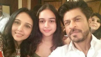 26 Years of Kabhi Haan Kabhi Naa: Shah Rukh Khan poses with Suchitra Krishnamoorthi in viral photo