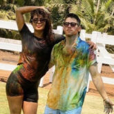Holi 2020 Watch Priyanka Chopra Jonas and Nick Jonas play HOLI with kids