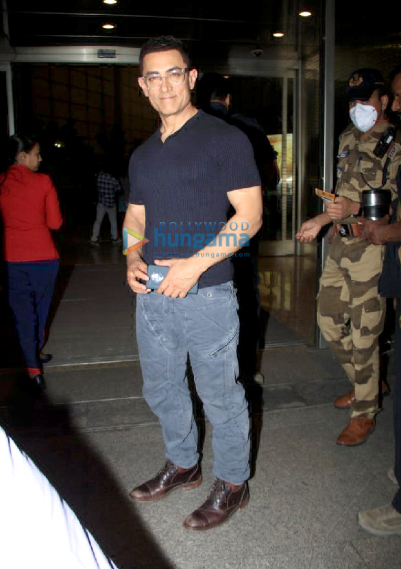Photos: Aamir Khan, Deepika Padukone, Zareen Khan and Arjun Kapoor snapped at the airport
