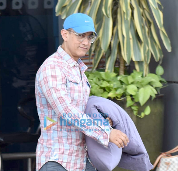 Photos: Aamir Khan snapped at the airport