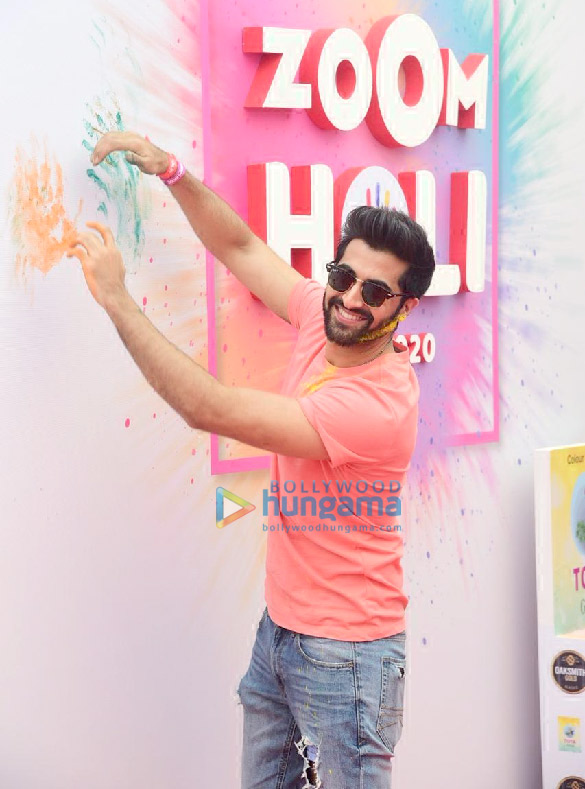 photos akshay oberoi and nucleya attend the zoom holi party 2020 3