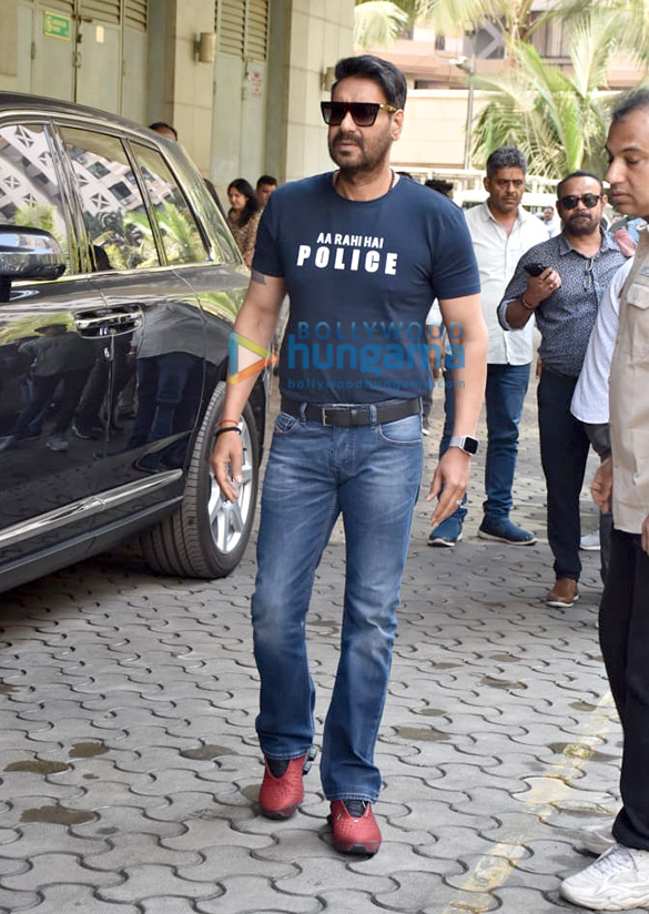 photos celebs grace the trailer launch of the film sooryavanshi 8