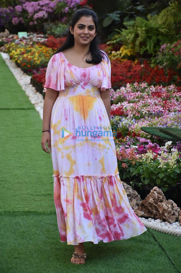 photos celebs snapped at pirals holi house party 1