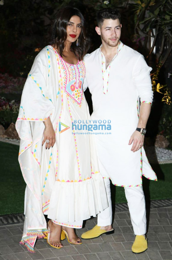 photos celebs snapped at pirals holi house party 5