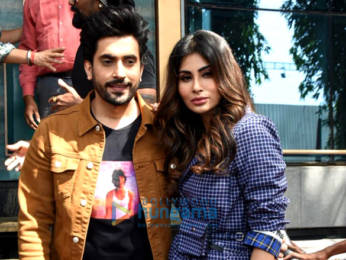 Photos: Mouni Roy snapped at the Holi Mein Rangeele song press conference
