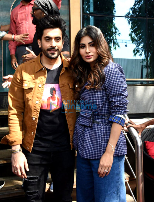 photos mouni roy snapped at the holi mein rangeele song press conference2