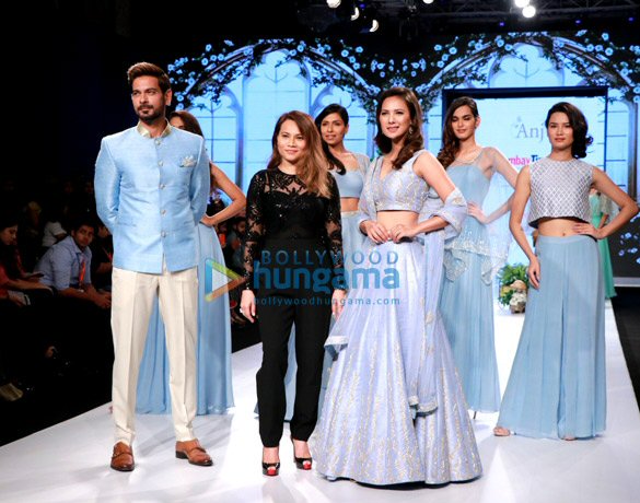 photos tamannaah bhatia vivek oberoi and others turn show stoppers at bt fashion week 2020 7