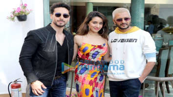 Photos: Tiger Shroff celebrates his birthday while promoting Baaghi 3