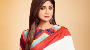 Shilpa Shetty makes the most of self-quarantining, makes a TikTok video with Raj Kundra on social distancing