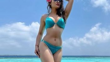Urvashi reminisces happier times; shares throwback bikini picture