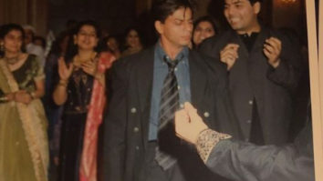 Throwback: Shah Rukh Khan shakes a leg on Chaiyya Chaiyya while background dancer Karan Johar tries to catch up 