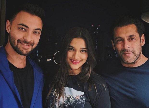 Aayush Sharma shares a throwback picture with Saiee Manjrekar and Salman Khan