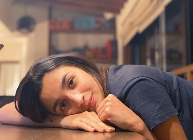 Alia Bhatt’s latest picture is all about simplicity and magic!