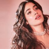 Janhvi Kapoor dances on Aishawarya Rai Bachchan’s classic song, ‘Salam’, and her resemblance to Sridevi is uncanny!