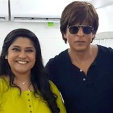 Renuka Shahane says Shah Rukh Khan was a heartthrob even during Circus days; reveals they were once chased by wild bear during the shooting