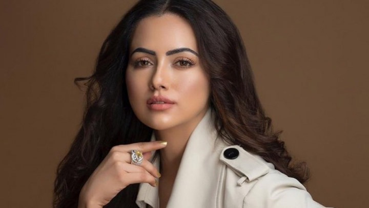 Sana Khan REVEALS why Melvin didn’t want her to work with Salman Khan | Amanda Cerny Sana Khan REVEALS why Melvin didn’t want her to work with Salman Khan | Amanda Cerny