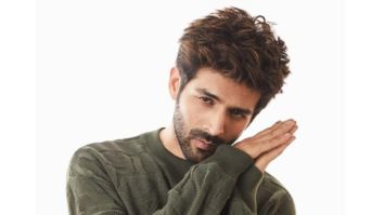 Kartik Aaryan wishes a couple on their wedding anniversary and makes their day