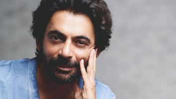 Sunil Grover gets emotional sharing a video of him performing in front of Shah Rukh Khan, Kajol and Varun Dhawan on The Kapil Sharma Show