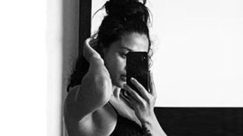 Krishna Shroff shares a mirror selfie in a two piece bikini; Tiger Shroff comments