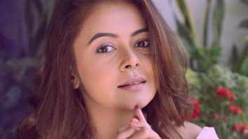 Devoleena Bhattacharjee adopts two families for a month, donates money for their groceries and food