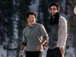 Ranbir Kapoor plays cricket with Sachin Tendulkar in this throwback photo shared by Neetu Kapoor