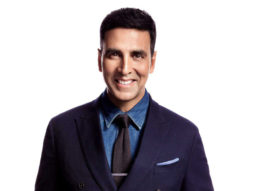 Akshay Kumar donates 500 wristbands to Nashik Police to detect coronavirus after helping Mumbai Police with 1000 bands 