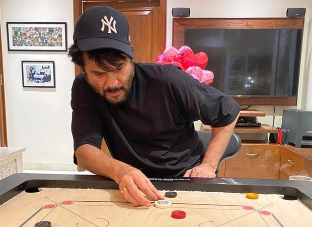 Anil Kapoor and Sunita Kapoor engage in quarantine games with a fun round of carrom