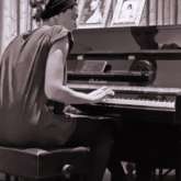 Deepika Padukone is thankful for music amid nationwide lockdown as she continues to learn playing piano