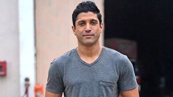 Farhan Akhtar donates consignment of PPE kits to Cama hospital in Mumbai