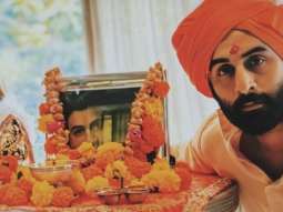 Ranbir Kapoor immerses Rishi Kapoor’s Ashes in Banganga Tank | Alia Bhatt | Neetu Kapoor