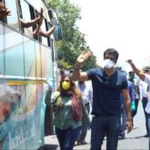 Sonu Sood organises multiple transport buses for hundreds of migrants stuck in Mumbai amid nationwide lockdown 