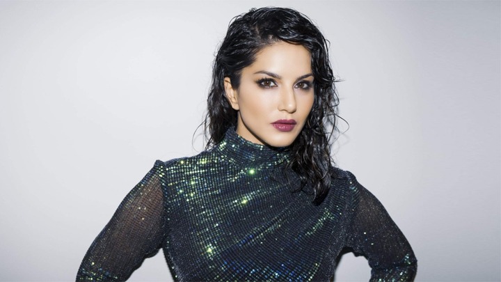Sunny Leone on Casting Couch in Bollywood, Corona’s Impact on Intimate Scenes, Emraan Hashmi Sunny Leone on Casting Couch in Bollywood, Corona’s Impact on Intimate Scenes, Emraan Hashmi