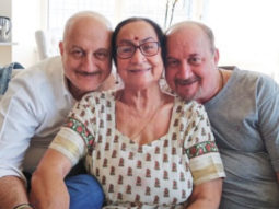 Anupam Kher presents to us the ‘mother of all dances’ in this hilarious video featuring mother Dulari Kher