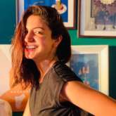 Anushka Sharma shares sun-kissed picture, Virat Kohli calls her gorgeous