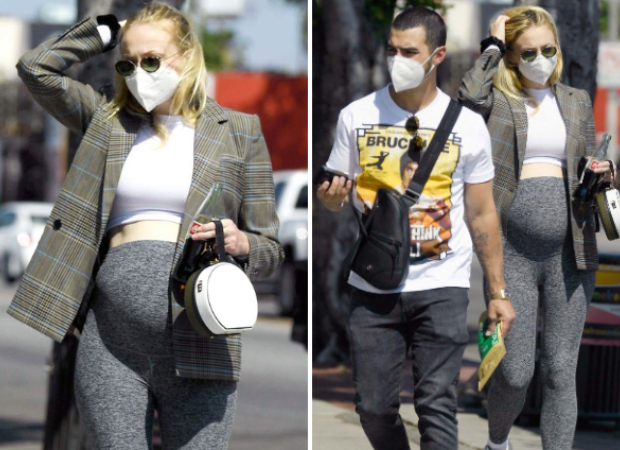 Pregnant Sophie Turner shows off her growing baby bump as she steps out with Joe Jonas in Los Angeles Pregnant Sophie Turner shows off her growing baby bump as she steps out with Joe Jonas in Los Angeles