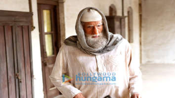 On The Sets From The Movie Gulabo Sitabo