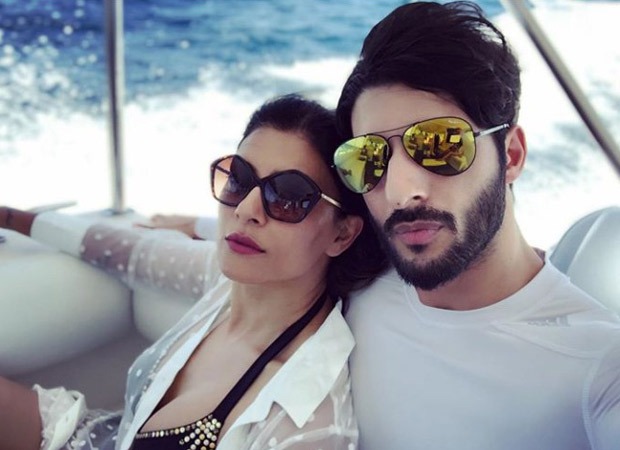 Sushmita Sen’s beau Rohman Shawl sings Bade Acche Lagte Hain with a twist
