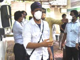 Jaaved Jaaferi and Abbas Jaffrey attend Jagdeep’s Funeral