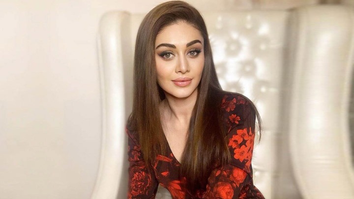 Shefali Jariwala’s YOGA Routine amidst Lockdown | Fitness | Lifestyle | COVID-19 Shefali Jariwala’s YOGA Routine amidst Lockdown | Fitness | Lifestyle | COVID-19