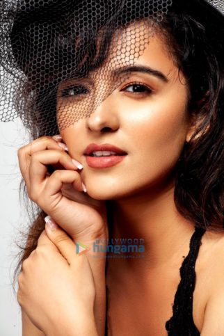 Celebrity Photo Of Shirley Setia
